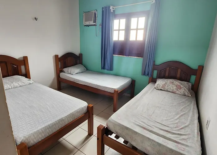Casa No Atalaia Na Rua Atalho